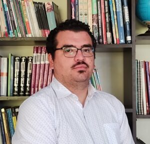 José Ignacio Martínez Cura - Profesor Jefe 2do Medio.